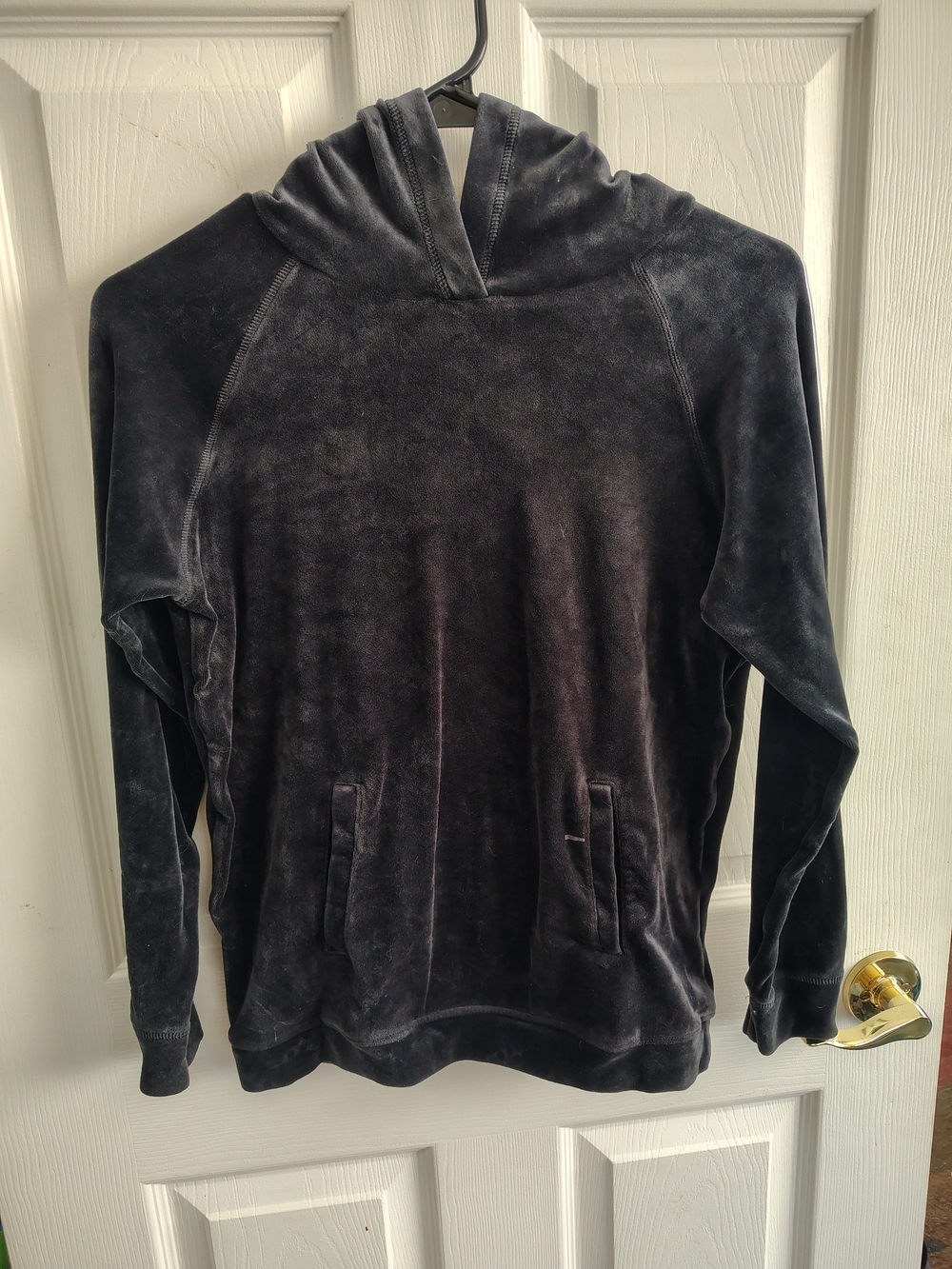 Women's Black Velour Hooded Pullover Sweatshirt